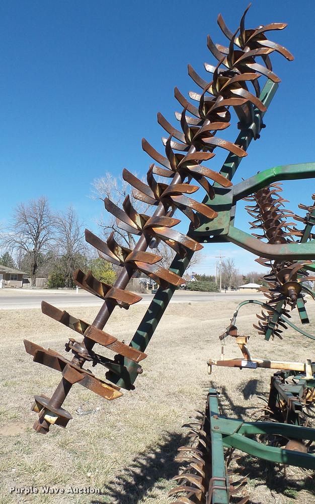 image for item DA0438 QuinStar Fallow Master sweep plow