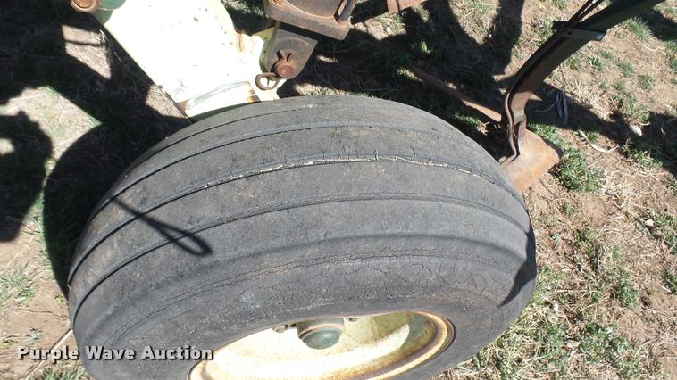 image for item DA0438 QuinStar Fallow Master sweep plow