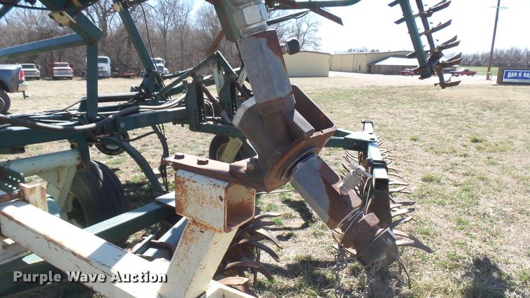 image for item DA0438 QuinStar Fallow Master sweep plow