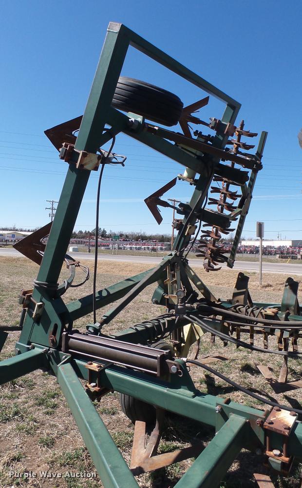 QuinStar Fallow Master sweep plow in Lyons, KS Item DA0438 sold