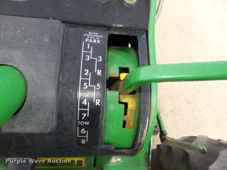 image for item DA0560 1969 John Deere 4020 row crop tractor