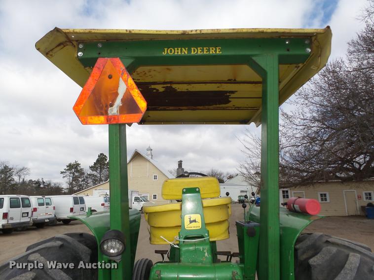 image for item DA0560 1969 John Deere 4020 row crop tractor