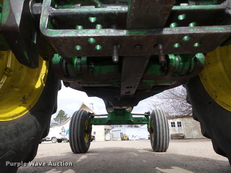 image for item DA0560 1969 John Deere 4020 row crop tractor