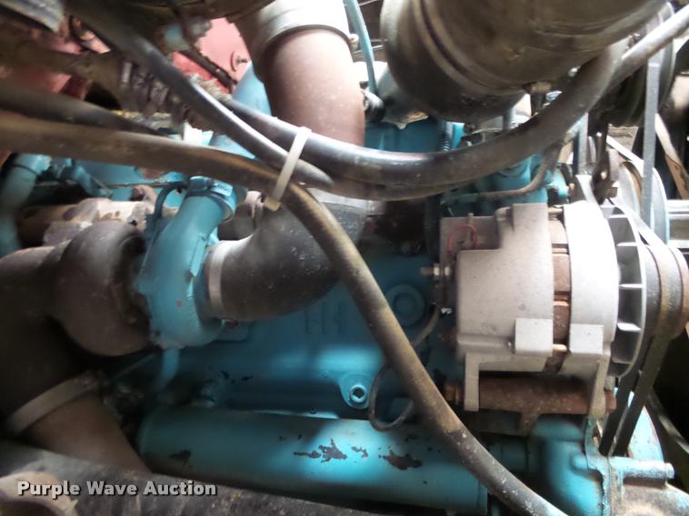 image for item DA0561 1982 International 1954 Easy Rider 1600C applicator truck