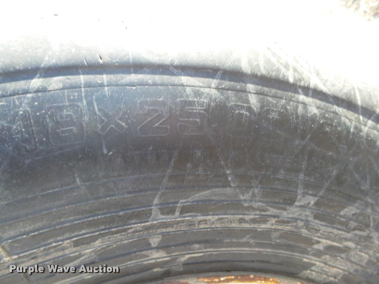 image for item DA0561 1982 International 1954 Easy Rider 1600C applicator truck