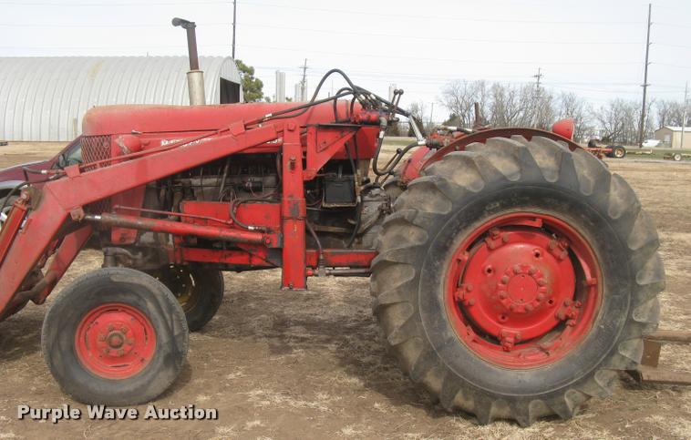 image for item DA2216 Massey-Ferguson 85 tractor