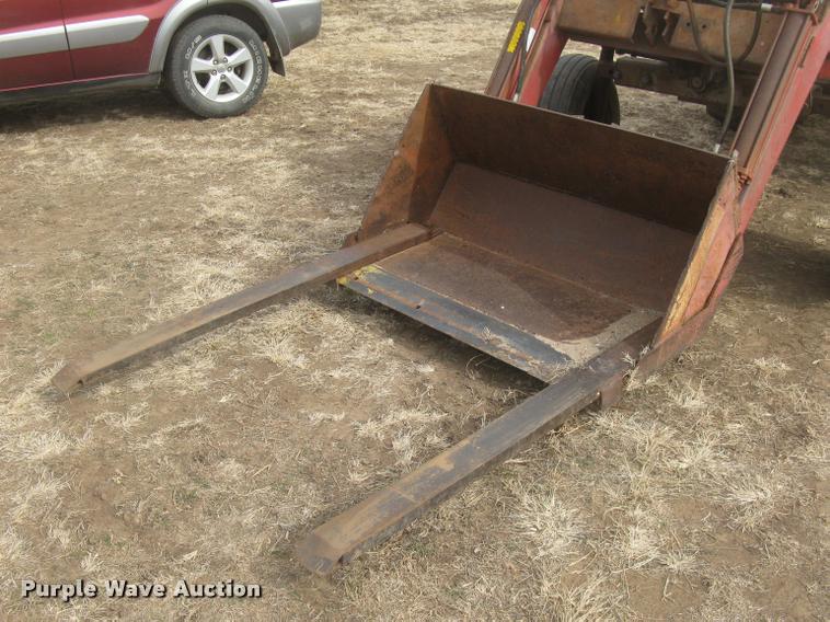 image for item DA2216 Massey-Ferguson 85 tractor