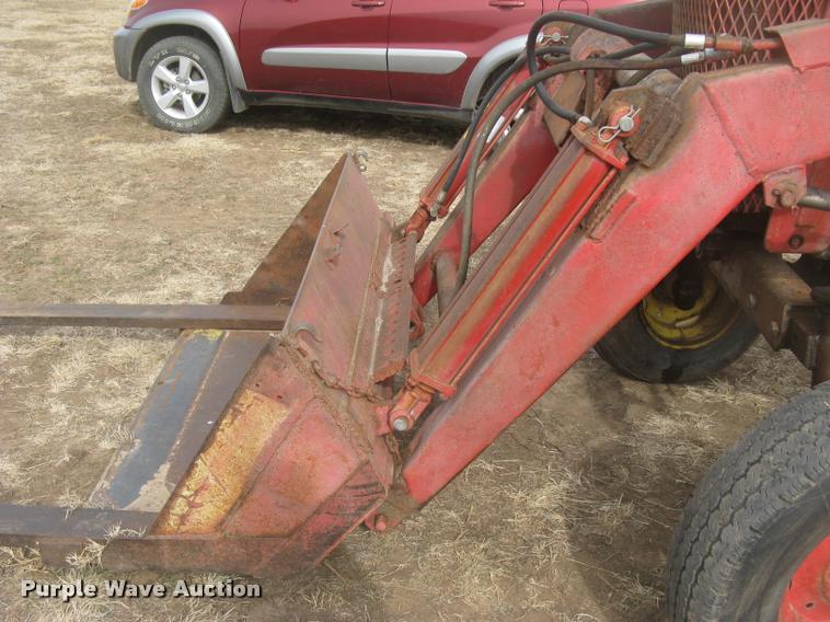 image for item DA2216 Massey-Ferguson 85 tractor