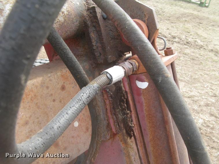 image for item DA2216 Massey-Ferguson 85 tractor