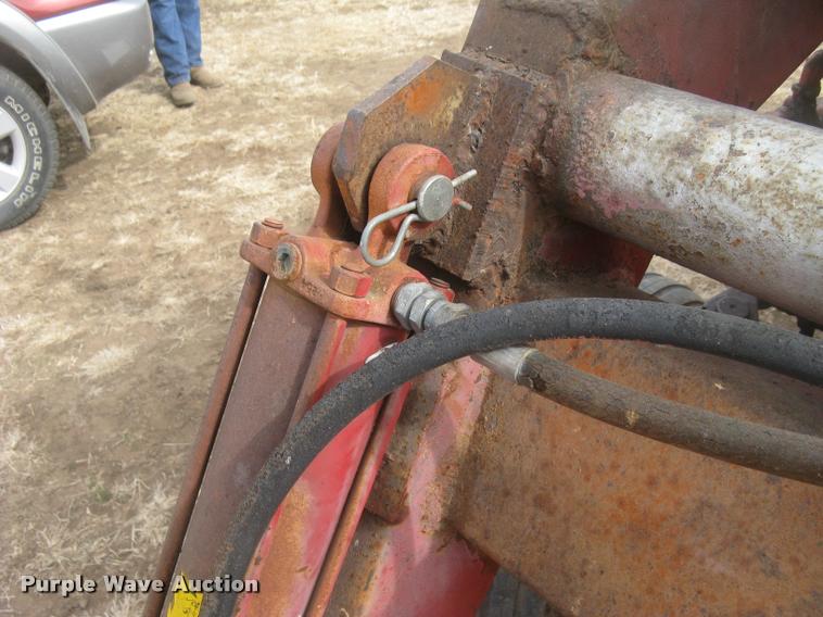 image for item DA2216 Massey-Ferguson 85 tractor