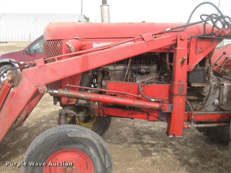 image for item DA2216 Massey-Ferguson 85 tractor