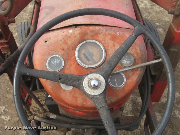 image for item DA2216 Massey-Ferguson 85 tractor