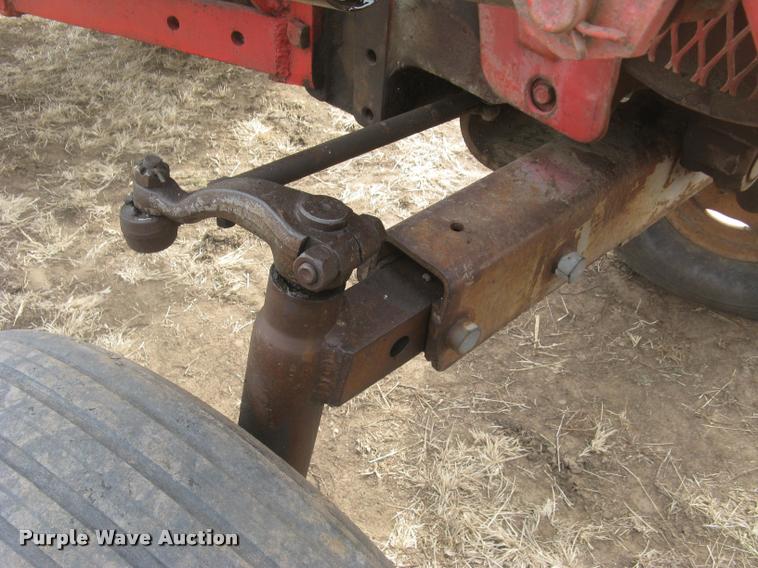 image for item DA2216 Massey-Ferguson 85 tractor