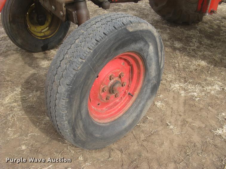 image for item DA2216 Massey-Ferguson 85 tractor