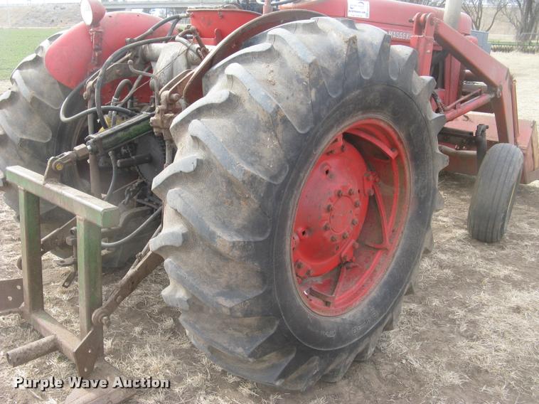image for item DA2216 Massey-Ferguson 85 tractor
