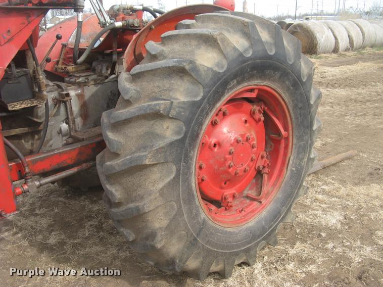 image for item DA2216 Massey-Ferguson 85 tractor