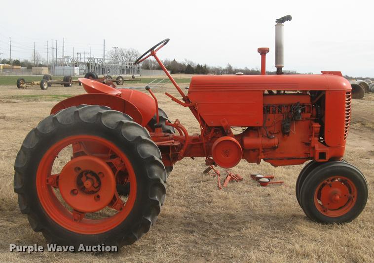 image for item DA2222 Case VA tractor