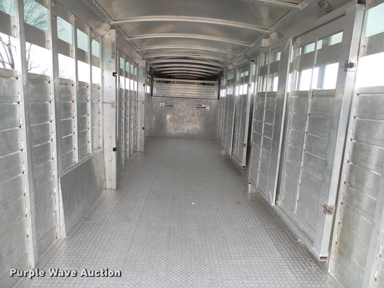image for item DA2551 2016 4-STAR WT livestock trailer