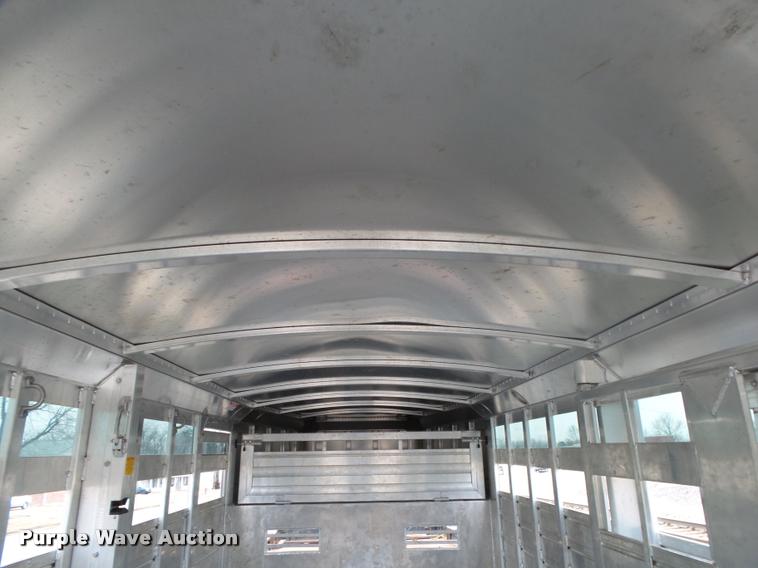 image for item DA2551 2016 4-STAR WT livestock trailer