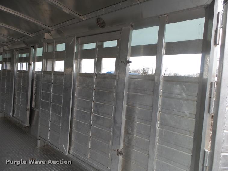 image for item DA2551 2016 4-STAR WT livestock trailer