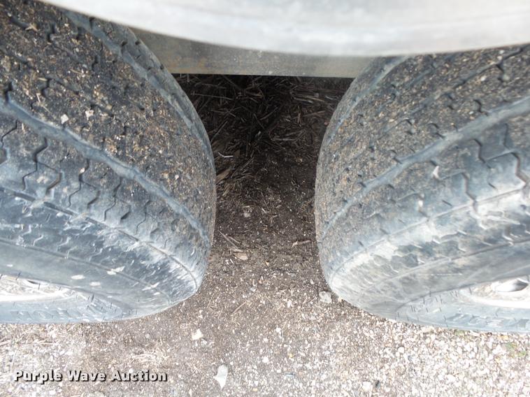 image for item DA2551 2016 4-STAR WT livestock trailer