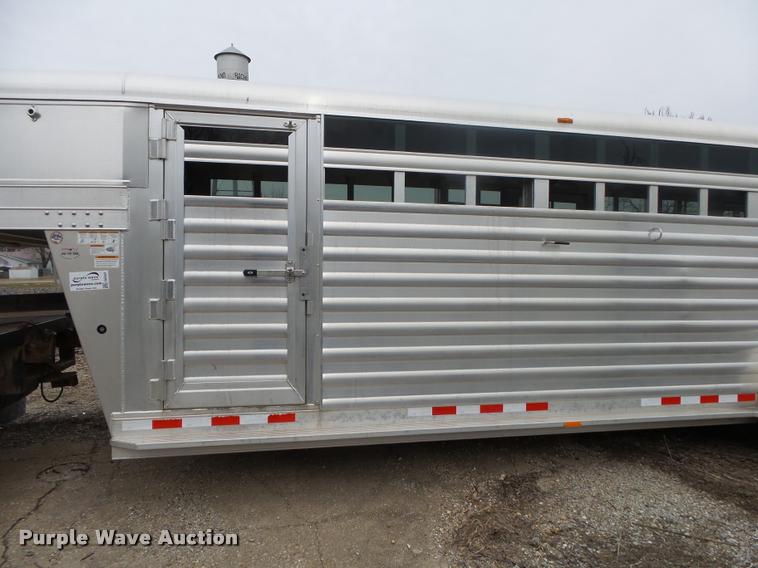 image for item DA2551 2016 4-STAR WT livestock trailer