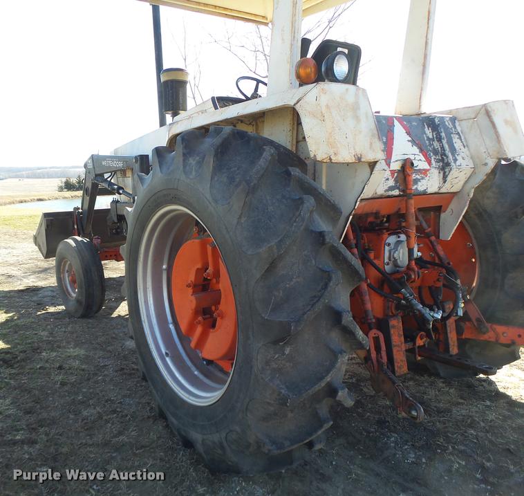 image for item DA3343 1970 Case 970 tractor