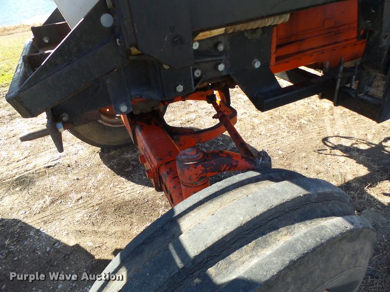 image for item DA3343 1970 Case 970 tractor