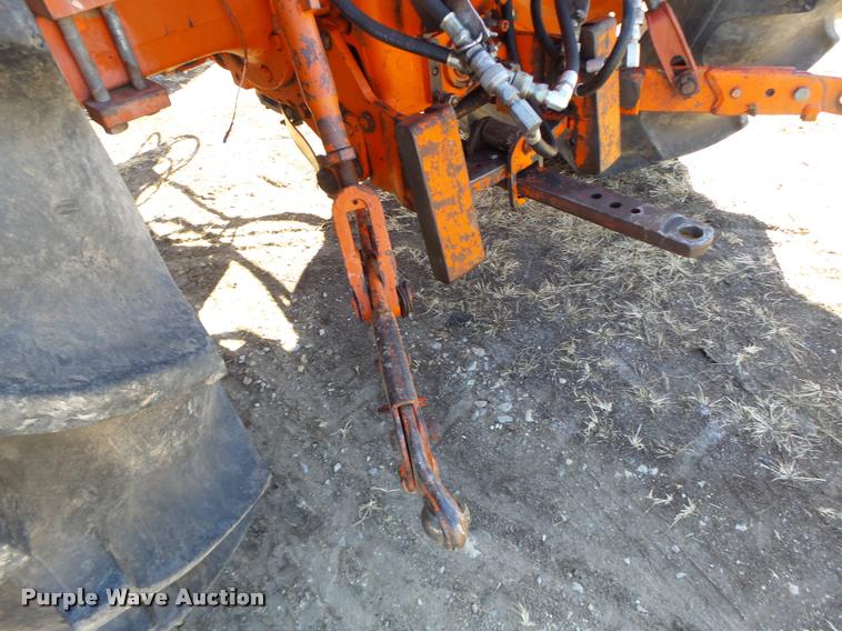 image for item DA3343 1970 Case 970 tractor