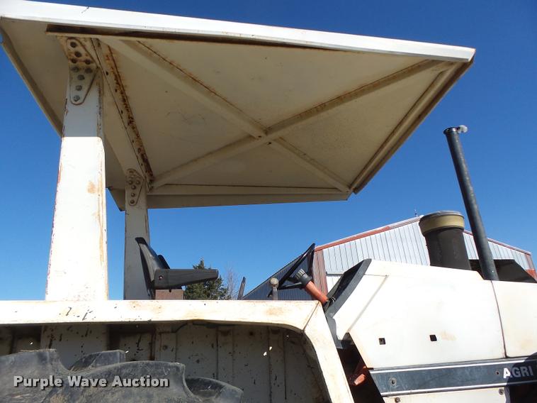 image for item DA3343 1970 Case 970 tractor