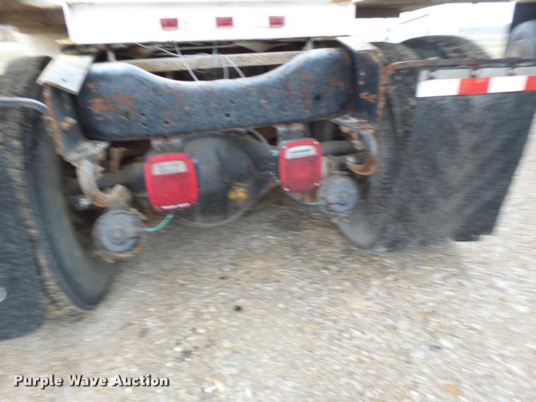 image for item DA3357 1984 Ford LNT9000 tender truck