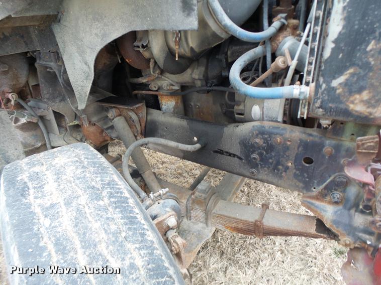 image for item DA3357 1984 Ford LNT9000 tender truck