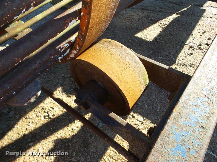 image for item DA7349 Harley rock picker