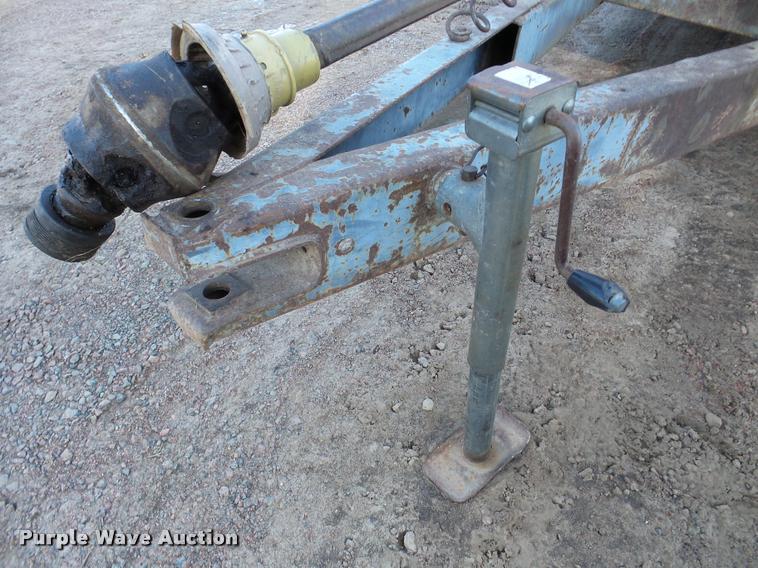 image for item DA7350 New Idea 3626 manure spreader