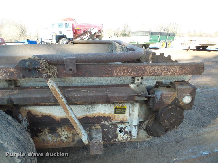image for item DA7350 New Idea 3626 manure spreader