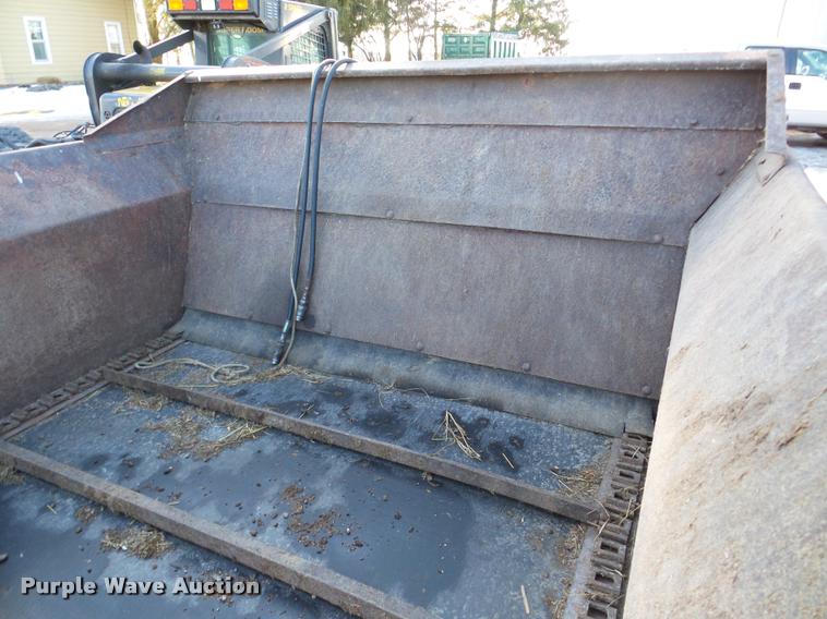 image for item DA7350 New Idea 3626 manure spreader