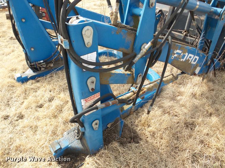 image for item DA7396 Ford loader