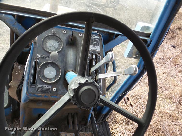 image for item DA7402 Ford 9600 tractor