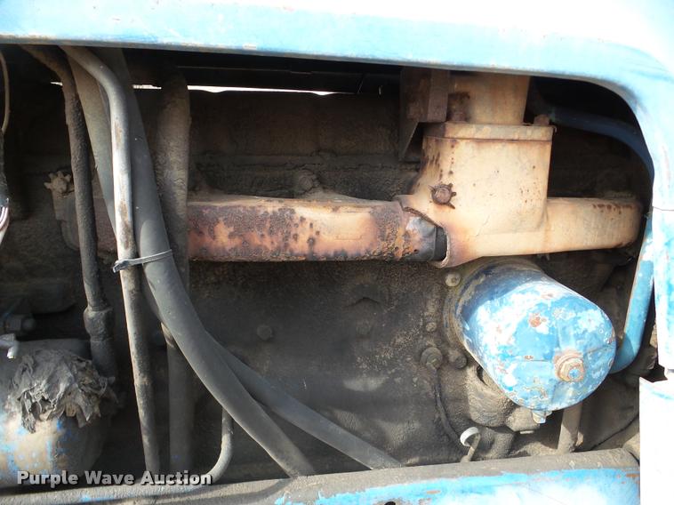 image for item DA7402 Ford 9600 tractor