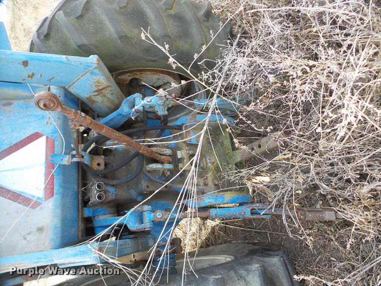 image for item DA7402 Ford 9600 tractor