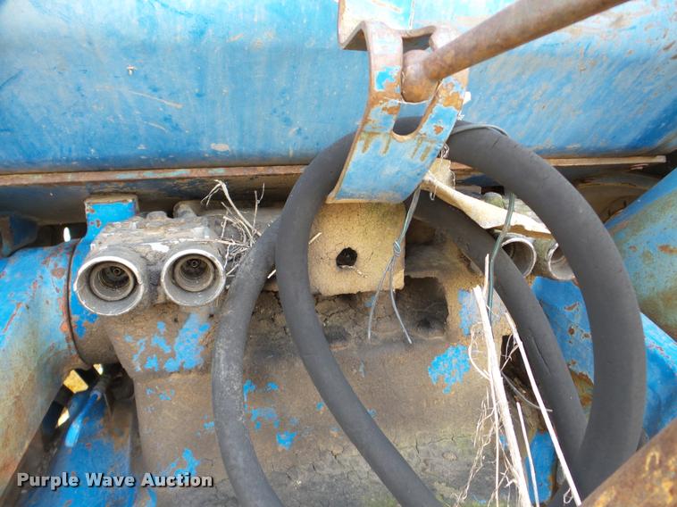 image for item DA7402 Ford 9600 tractor