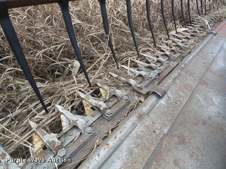 image for item DA7403 1990 Case IH 1020 platform head