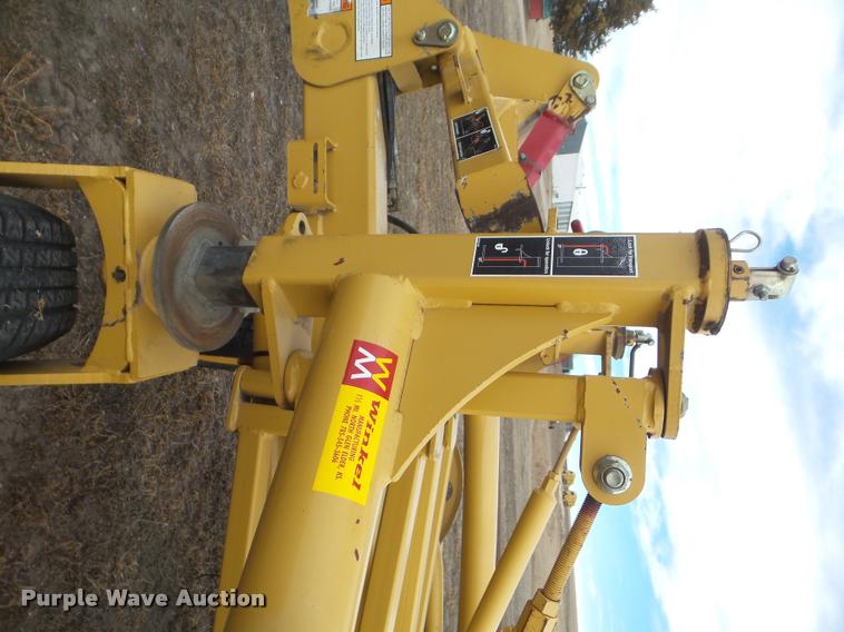 image for item DA7726 2007 Vermeer R2300 twin hay rake