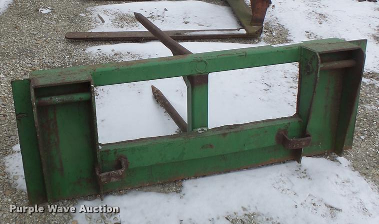 image for item DA9380 Bale spear