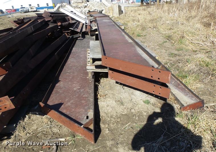 image for item DA9413 48 x 90 building