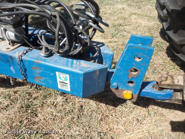 image for item DB0506 Kinze 2210 no-till planter