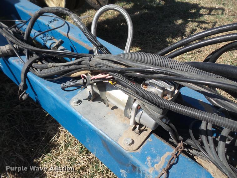 image for item DB0506 Kinze 2210 no-till planter