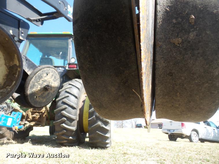 image for item DB0506 Kinze 2210 no-till planter