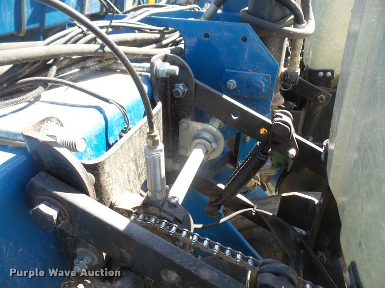 image for item DB0506 Kinze 2210 no-till planter