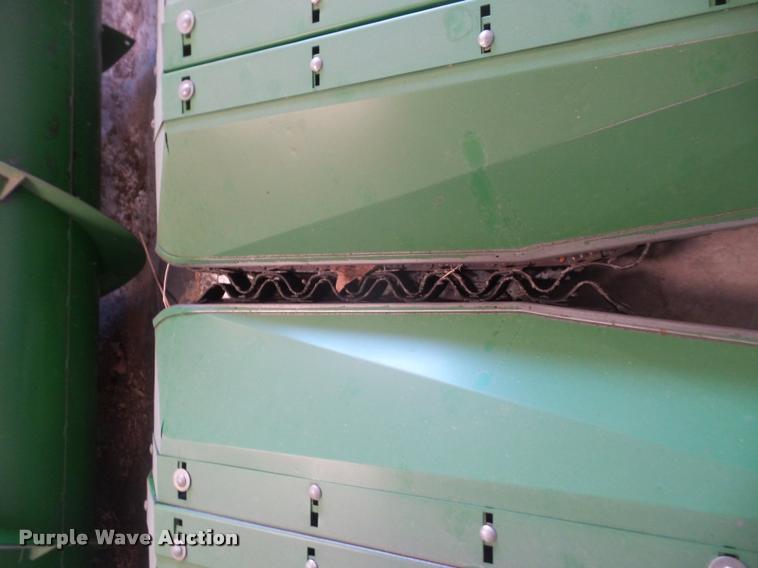 image for item DB0509 1995 John Deere 653A row crop head